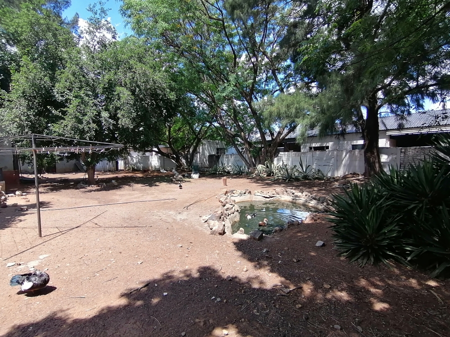 7 Bedroom Property for Sale in Stilfontein North West